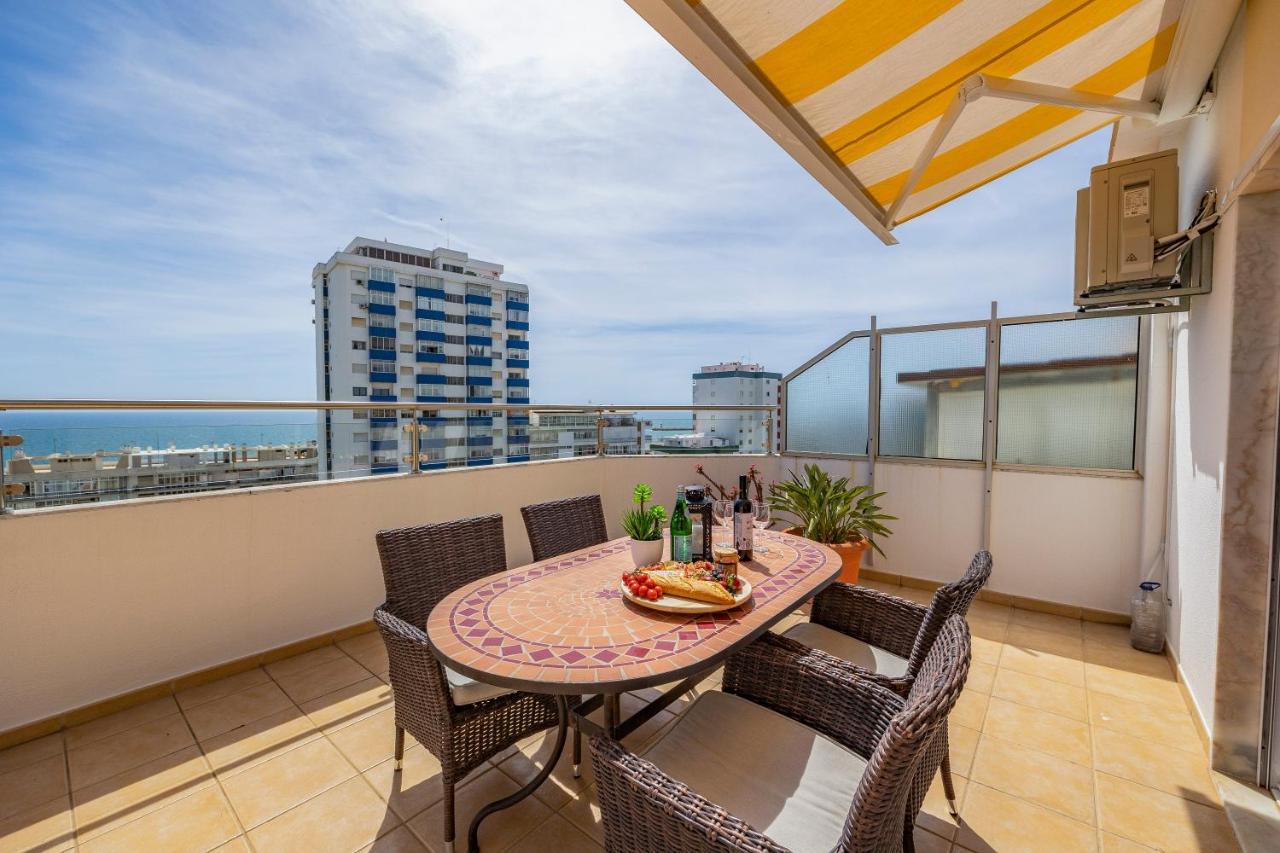 Seaview Penthouse In Algarve With Spacious Terrace Quarteira Exterior photo