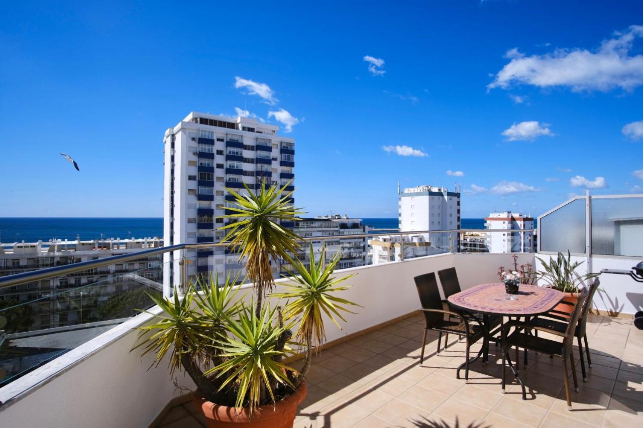 Seaview Penthouse In Algarve With Spacious Terrace Quarteira Exterior photo